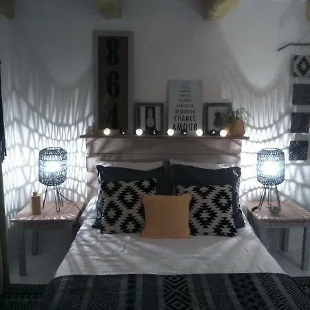 Gasthuis La Joliette 3*