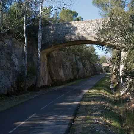 Πανσιόν La Joliette
