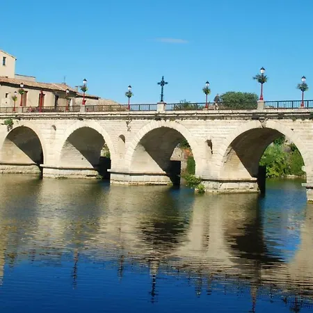 La Joliette 3* Junas