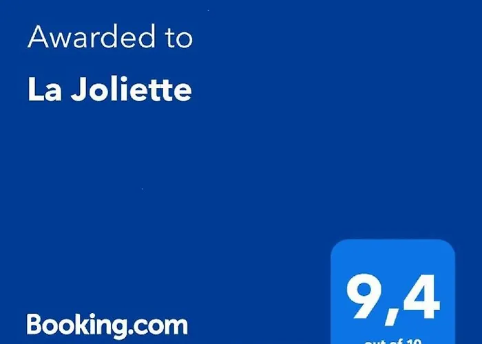 La Joliette بيت ضيافة