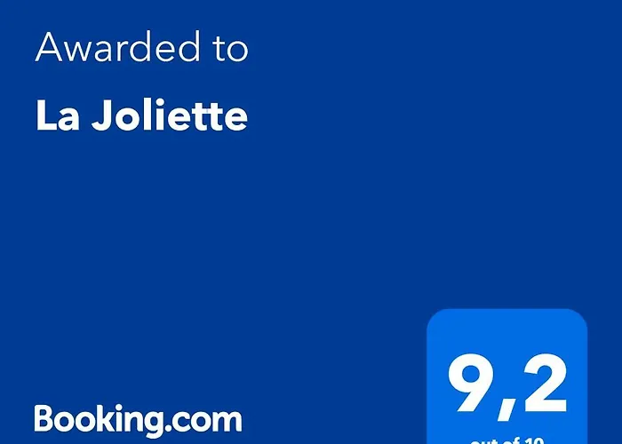La Joliette بيت ضيافة 3*
